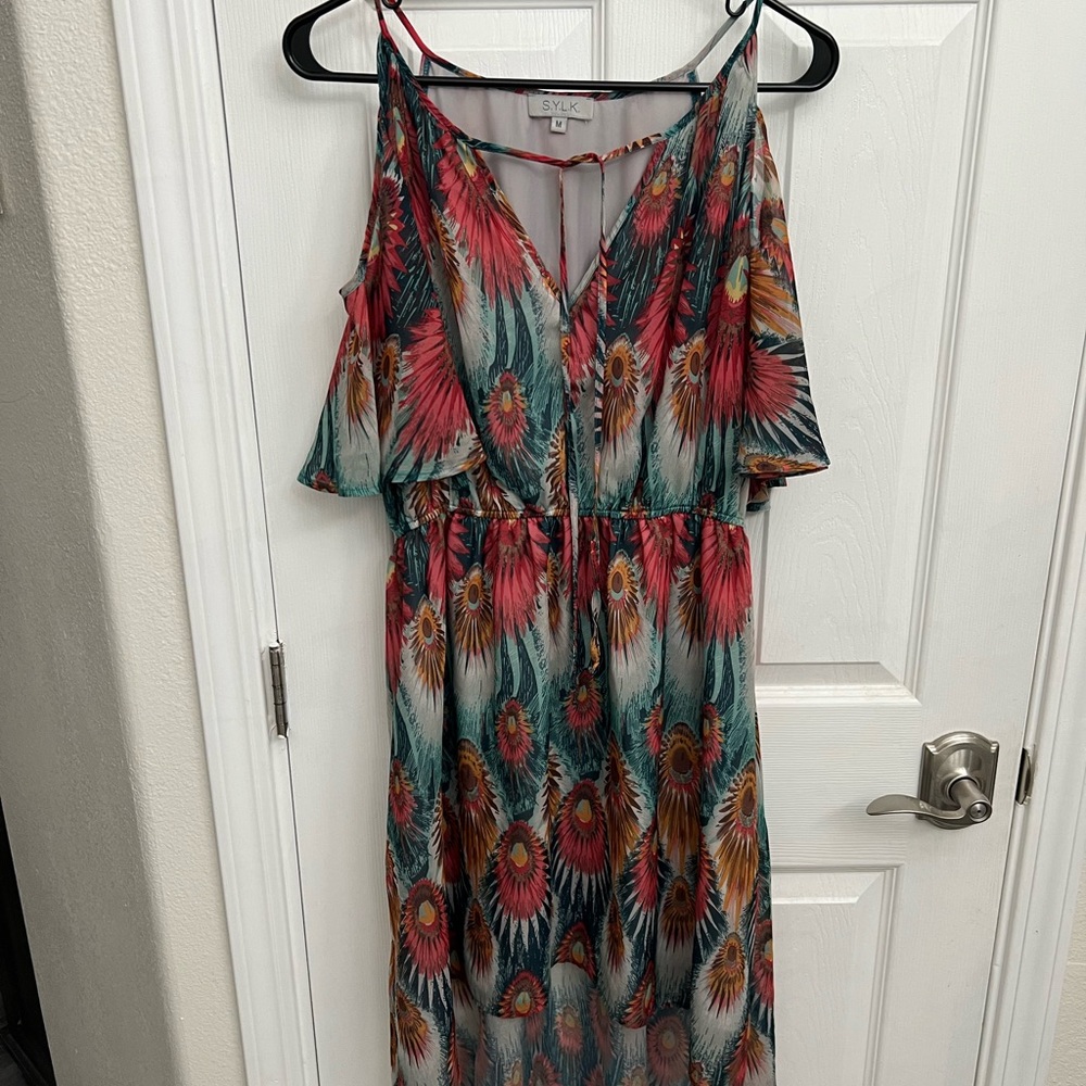 Women’s dress